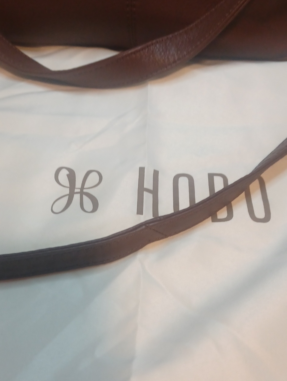 NWOT HOBO Pier Satchel - Picture 2 of 8